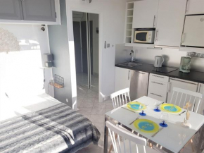 Studio Village Naturiste Caprice